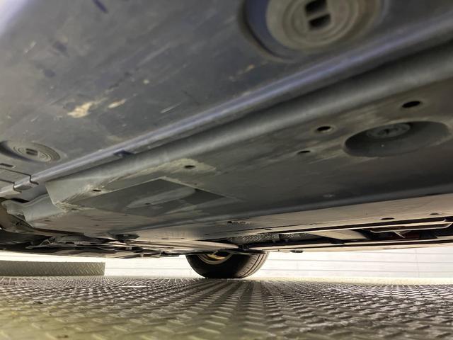 プリウス S カロッツェリア9型ナビ バックカメラ 黒革調シートカバー スマートキー LEDヘッドランプ ETC オートライト オートエアコン 純正15インチアルミホイール Bluetooth再生 CD/DVD再生(22枚目)