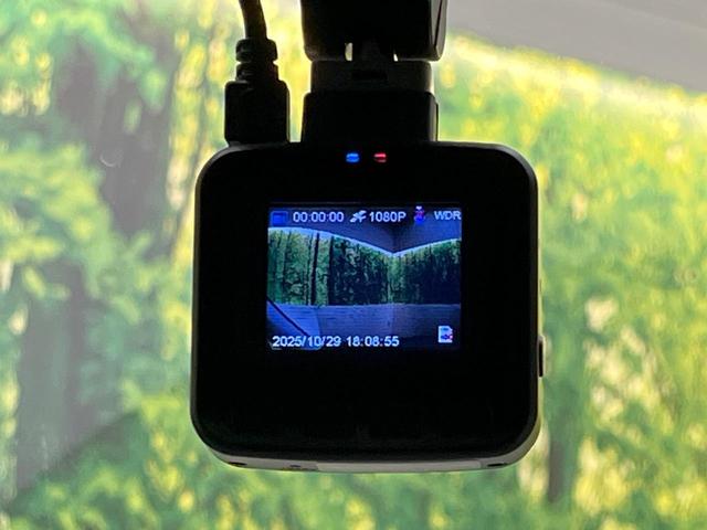 プリウス S カロッツェリア9型ナビ バックカメラ 黒革調シートカバー スマートキー LEDヘッドランプ ETC オートライト オートエアコン 純正15インチアルミホイール Bluetooth再生 CD/DVD再生(53枚目)