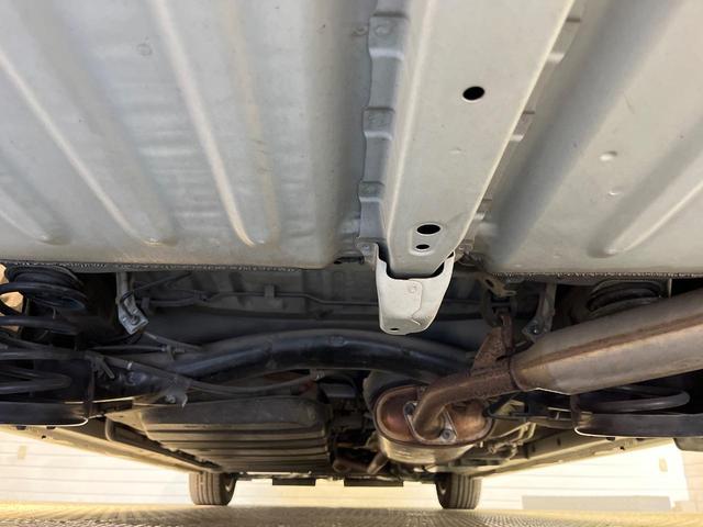 エスクァイア ハイブリッドGi 10型フリップダウン BIG‐X9型ナビ 両側パワースライド 禁煙車 バックカメラ ETC Bluetooth フルセグ シートヒーター ハーフレザーシート クルーズコントロール(19枚目)