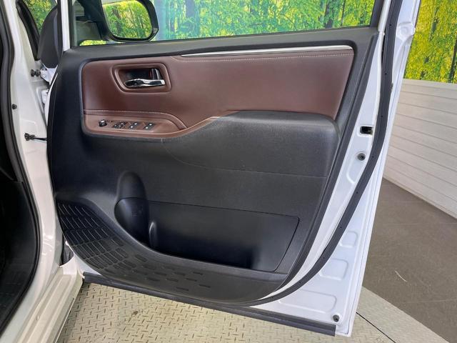 エスクァイア ハイブリッドGi 10型フリップダウン BIG‐X9型ナビ 両側パワースライド 禁煙車 バックカメラ ETC Bluetooth フルセグ シートヒーター ハーフレザーシート クルーズコントロール(36枚目)