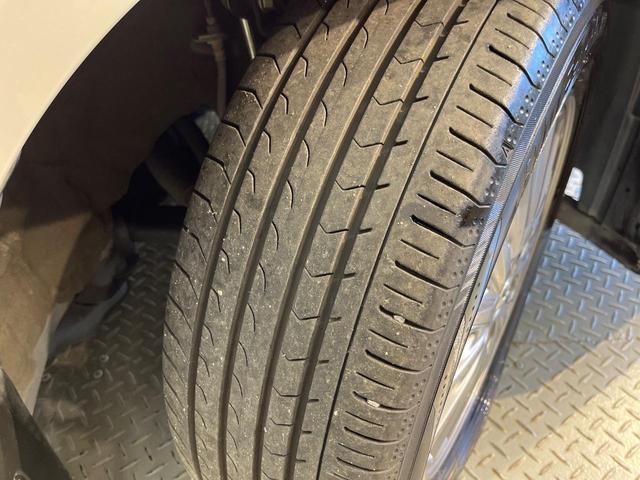 エスクァイア ハイブリッドGi 10型フリップダウン BIG‐X9型ナビ 両側パワースライド 禁煙車 バックカメラ ETC Bluetooth フルセグ シートヒーター ハーフレザーシート クルーズコントロール(60枚目)