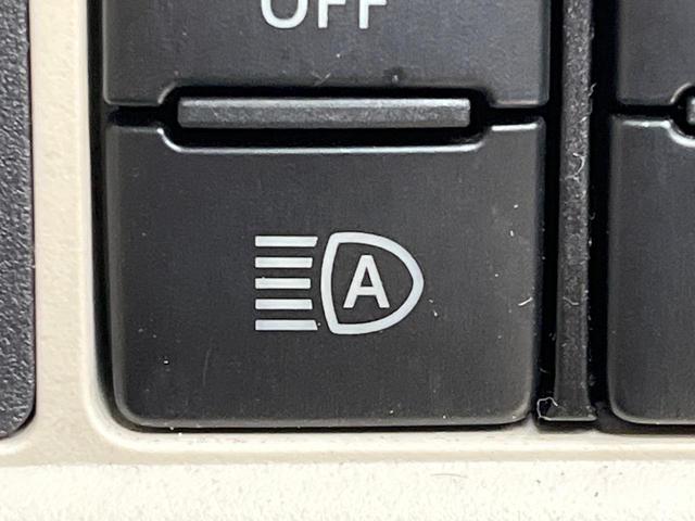 ムーヴキャンバス Xリミテッドメイクアップ SAIII SDナビ スマートアシストIII 両側パワースライドドア オートハイビーム スマートキー ETC Bluetooth フルセグ オートライト フロントフォグライト オートエアコン(6枚目)