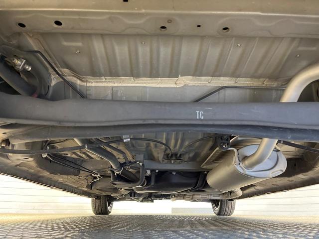 N-BOXカスタム G・Lターボホンダセンシング ターボ SDナビ ホンダセンシング アダプティブクルーズコントロール 両側パワースライドドア ハーフレザー LEDヘッドライト パドルシフト スマートキー ETC フロンントフォグライト(19枚目)