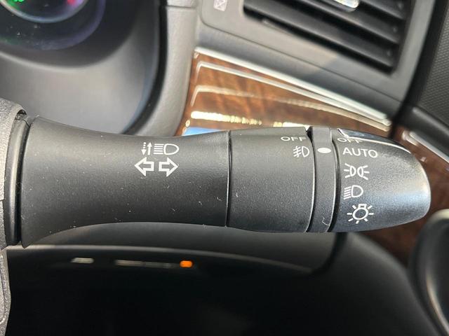 フーガ ２５０ＧＴ　メーカーナビ　エマージェンシーブレーキ　アラウンドビューモニター　インテリジェントクルーズコントロール　パワーシート　ＬＥＤヘッドライト　ハーフレザー　オートライト　Ｂｌｕｅｔｏｏｔｈ（35枚目）