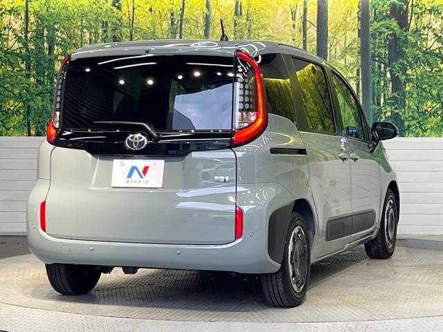 シエンタ ハイブリッドＺ　１０．５インチナビ　パノラミックビューモニター　シートヒーター　ステアリングヒーター　セーフティセンス　レーダークルーズコントロール　ＢＳＭ　両側パワースライドドア　ＬＥＤヘッドライト（17枚目）