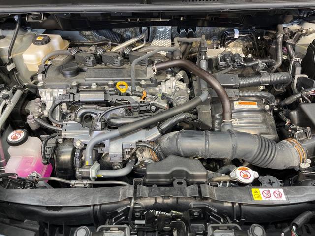 シエンタ ハイブリッドＺ　１０．５インチナビ　パノラミックビューモニター　シートヒーター　ステアリングヒーター　セーフティセンス　レーダークルーズコントロール　ＢＳＭ　両側パワースライドドア　ＬＥＤヘッドライト（18枚目）