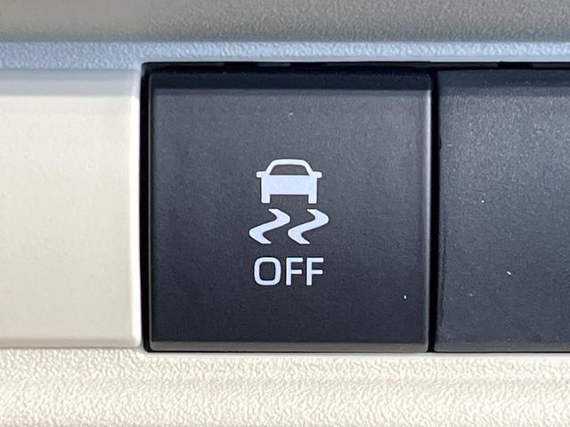 シエンタ ハイブリッドＺ　１０．５インチナビ　パノラミックビューモニター　シートヒーター　ステアリングヒーター　セーフティセンス　レーダークルーズコントロール　ＢＳＭ　両側パワースライドドア　ＬＥＤヘッドライト（32枚目）