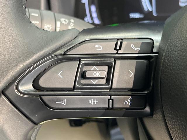 シエンタ ハイブリッドＺ　１０．５インチナビ　パノラミックビューモニター　シートヒーター　ステアリングヒーター　セーフティセンス　レーダークルーズコントロール　ＢＳＭ　両側パワースライドドア　ＬＥＤヘッドライト（35枚目）