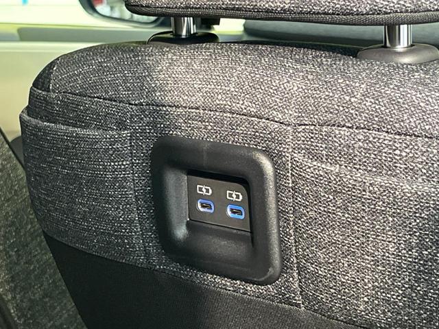 シエンタ ハイブリッドＺ　１０．５インチナビ　パノラミックビューモニター　シートヒーター　ステアリングヒーター　セーフティセンス　レーダークルーズコントロール　ＢＳＭ　両側パワースライドドア　ＬＥＤヘッドライト（43枚目）