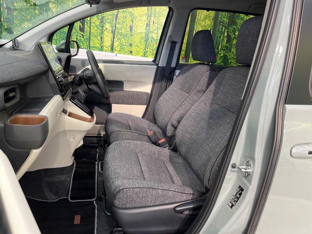 シエンタ ハイブリッドＺ　１０．５インチナビ　パノラミックビューモニター　シートヒーター　ステアリングヒーター　セーフティセンス　レーダークルーズコントロール　ＢＳＭ　両側パワースライドドア　ＬＥＤヘッドライト（53枚目）