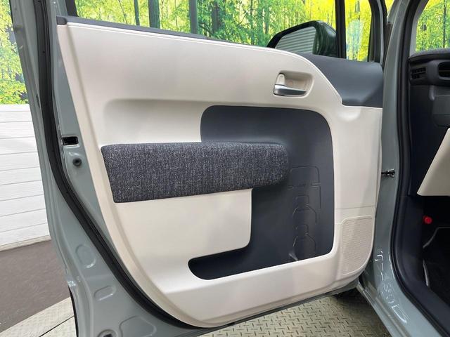 シエンタ ハイブリッドＺ　１０．５インチナビ　パノラミックビューモニター　シートヒーター　ステアリングヒーター　セーフティセンス　レーダークルーズコントロール　ＢＳＭ　両側パワースライドドア　ＬＥＤヘッドライト（56枚目）