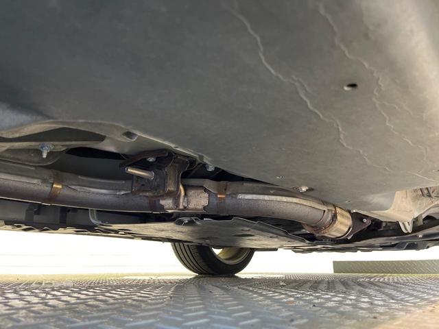 スカイライン ２００ＧＴ－ｔタイプＰ　クールエクスクルーシブ　コネクトナビ　全周囲カメラ　純正１９インチＡＷ　エマージェンシーブレーキ　レーダークルーズ　禁煙車　レザーシート　シートメモリー　シートヒーター　コーナーセンサー　スマートキー　ＬＥＤヘッド　ＥＴＣ（23枚目）