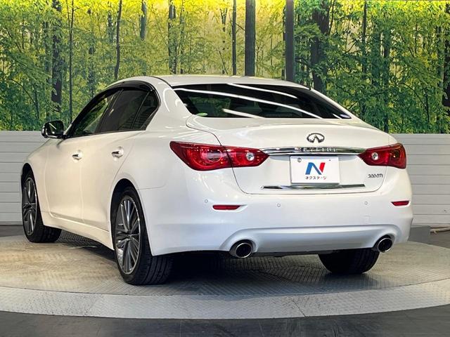 スカイライン ２００ＧＴ－ｔタイプＰ　クールエクスクルーシブ　コネクトナビ　全周囲カメラ　純正１９インチＡＷ　エマージェンシーブレーキ　レーダークルーズ　禁煙車　レザーシート　シートメモリー　シートヒーター　コーナーセンサー　スマートキー　ＬＥＤヘッド　ＥＴＣ（27枚目）