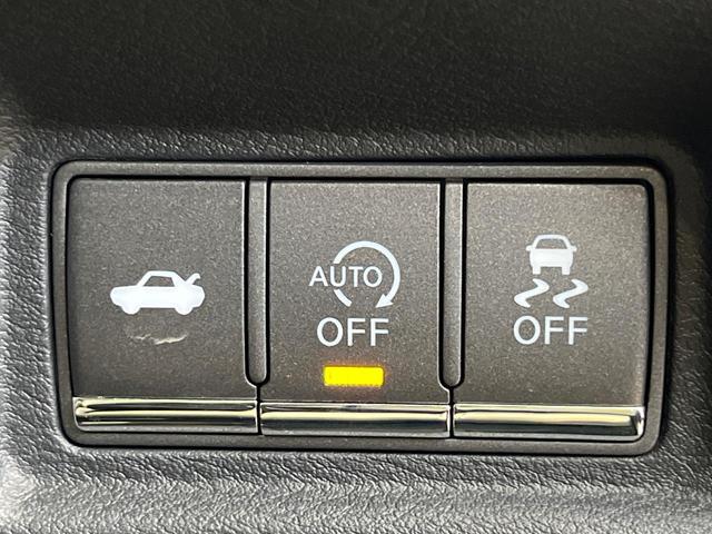 スカイライン ２００ＧＴ－ｔタイプＰ　クールエクスクルーシブ　コネクトナビ　全周囲カメラ　純正１９インチＡＷ　エマージェンシーブレーキ　レーダークルーズ　禁煙車　レザーシート　シートメモリー　シートヒーター　コーナーセンサー　スマートキー　ＬＥＤヘッド　ＥＴＣ（56枚目）