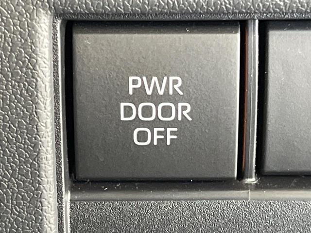 アルファード Ｚ　左右独立ムーンルーフ　モデリスタエアロ　１４型ディスプレイオーディオ＋　全周囲カメラ　１２．１型後席ディスプレイ　両側電動スライドドア　トヨタチームメイト　ユニバーサルステップ　デジタルインナーミラー（70枚目）