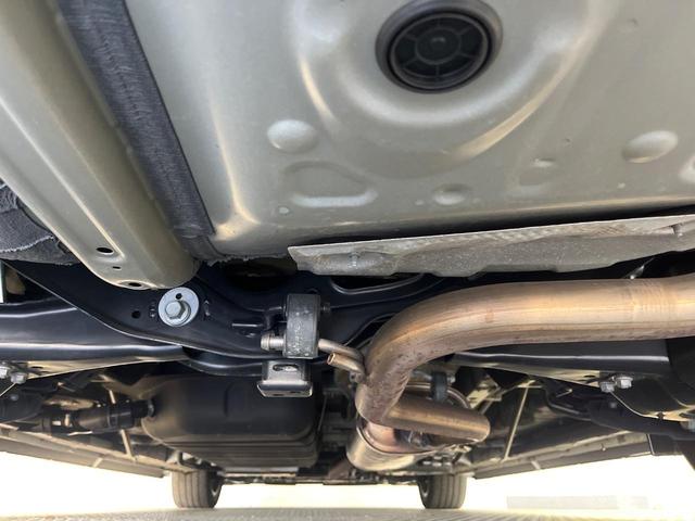 アルファード ２．５Ｓ　Ｃパッケージ　ＴＲＤエアロ　１０．５インチナビ　ＪＢＬサウンド　パノラミックビューモニター　ツインムーンルーフ　リヤエンターテイメント　デジタルインナーミラー　ＢＳＭ　３眼ＬＥＤヘッドライト　セーフティセンス（21枚目）