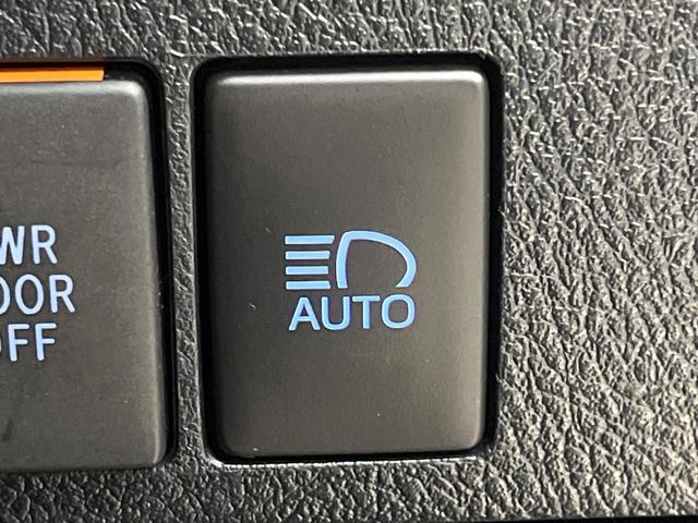 アルファード ２．５Ｓ　Ｃパッケージ　ＴＲＤエアロ　１０．５インチナビ　ＪＢＬサウンド　パノラミックビューモニター　ツインムーンルーフ　リヤエンターテイメント　デジタルインナーミラー　ＢＳＭ　３眼ＬＥＤヘッドライト　セーフティセンス（49枚目）