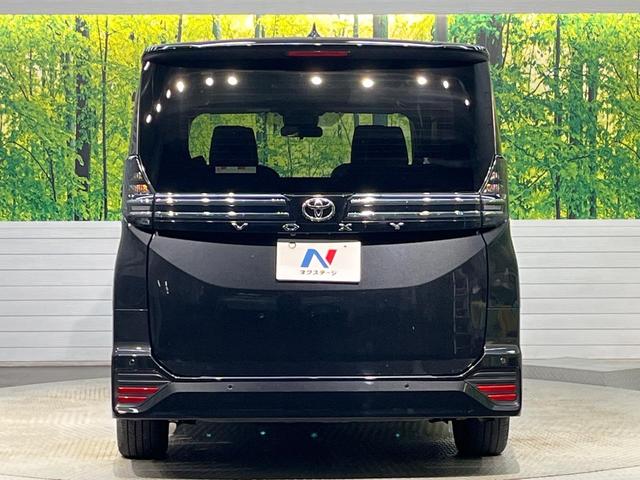 ヴォクシー Ｓ－Ｚ　１３．２型有機ＥＬフリップダウン　１０．５インチディスプレイオーディオ　両側電動スライドドア　レーダークルーズ　セーフティセンス　クリアランスソナー　バックカメラ　禁煙車　ＬＥＤヘッドライト（16枚目）