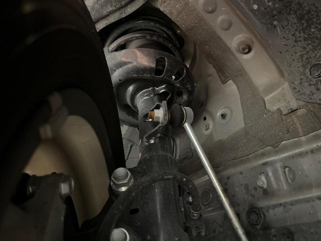 ヴォクシー Ｓ－Ｚ　１３．２型有機ＥＬフリップダウン　１０．５インチディスプレイオーディオ　両側電動スライドドア　レーダークルーズ　セーフティセンス　クリアランスソナー　バックカメラ　禁煙車　ＬＥＤヘッドライト（20枚目）