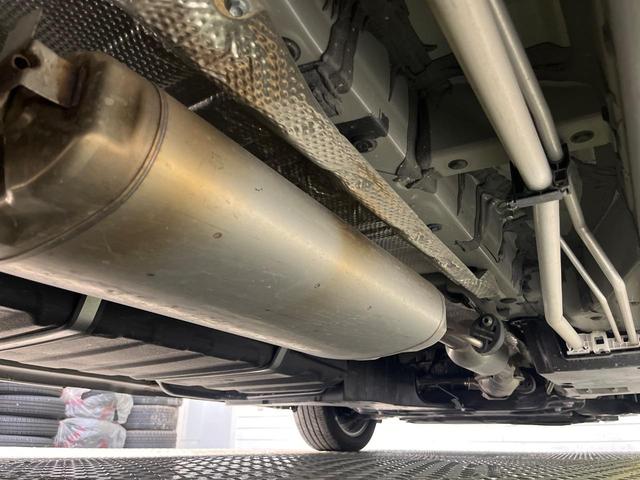 ヴォクシー Ｓ－Ｚ　１３．２型有機ＥＬフリップダウン　１０．５インチディスプレイオーディオ　両側電動スライドドア　レーダークルーズ　セーフティセンス　クリアランスソナー　バックカメラ　禁煙車　ＬＥＤヘッドライト（23枚目）