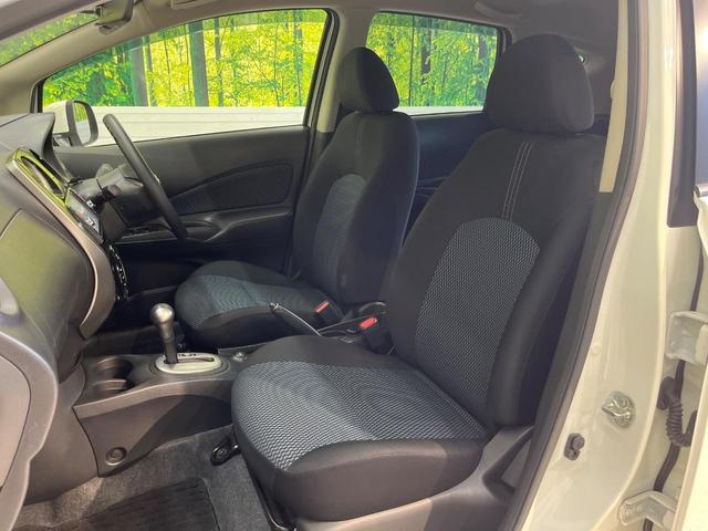 ノート Ｘ　ＤＩＧ－Ｓ　純正ＳＤナビ　バックカメラ　禁煙車　スマートキー　オートエアコン　Ｂｌｕｅｔｏｏｔｈ再生　ＣＤ／ＤＶＤ再生　フルセグＴＶ　電動格納ドアミラー　バニティミラー　シートリフター（32枚目）