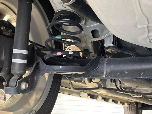 ソリオ ハイブリッドＭＺ　純正８インチナビ　フリップダウンモニター　全方位用モニター　セーフティサポート　アダプティブクルーズコントロール　ＨＵＤ　両側パワースライドドア　シートヒーター　ハイビームアシスト（21枚目）