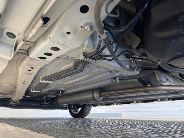 ソリオ ハイブリッドＭＺ　純正８インチナビ　フリップダウンモニター　全方位用モニター　セーフティサポート　アダプティブクルーズコントロール　ＨＵＤ　両側パワースライドドア　シートヒーター　ハイビームアシスト（22枚目）