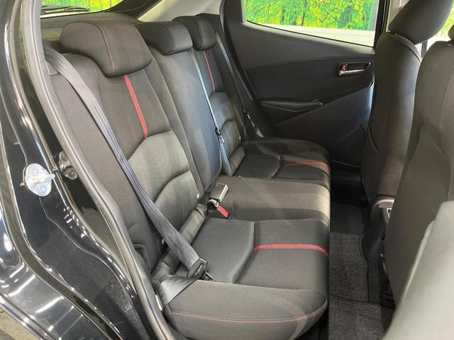 デミオ ＸＤツーリング　マツダコネクトナビ　クルーズコントロール　ＨＵＤ　ＬＥＤヘッドライト　アドバンスキー　プッシュスタート　ＥＴＣ　パドルシフト　Ｂｌｕｅｔｏｏｔｈ　フルセグ　オートライト　フロントフォグライト（9枚目）