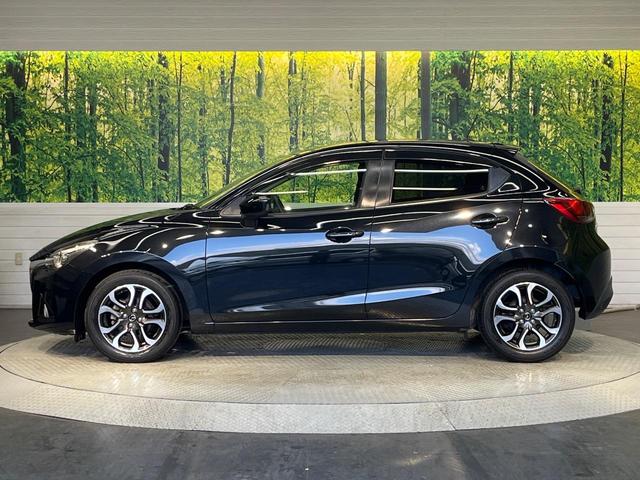 デミオ ＸＤツーリング　マツダコネクトナビ　クルーズコントロール　ＨＵＤ　ＬＥＤヘッドライト　アドバンスキー　プッシュスタート　ＥＴＣ　パドルシフト　Ｂｌｕｅｔｏｏｔｈ　フルセグ　オートライト　フロントフォグライト（47枚目）