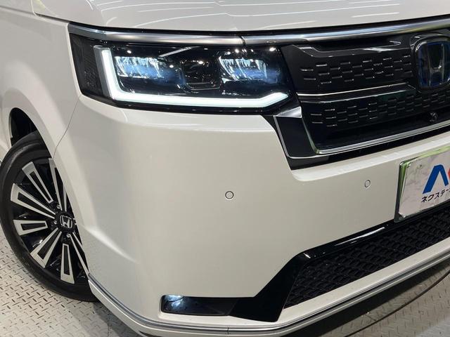 ステップワゴン ｅ：ＨＥＶスパーダ　プレミアムライン　純正１１インチナビ　フリップダウンモニター　マルチビューカメラ　ホンダセンシング　アダプティブクルーズコントロール　全中列シートヒーター　パワーバックドア（13枚目）