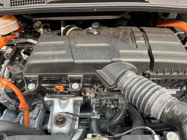 ステップワゴン ｅ：ＨＥＶスパーダ　プレミアムライン　純正１１インチナビ　フリップダウンモニター　マルチビューカメラ　ホンダセンシング　アダプティブクルーズコントロール　全中列シートヒーター　パワーバックドア（18枚目）