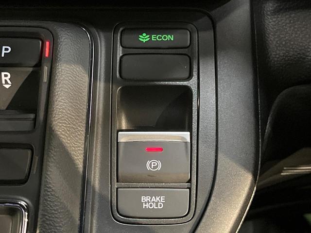 ステップワゴン ｅ：ＨＥＶスパーダ　プレミアムライン　純正１１インチナビ　フリップダウンモニター　マルチビューカメラ　ホンダセンシング　アダプティブクルーズコントロール　全中列シートヒーター　パワーバックドア（35枚目）