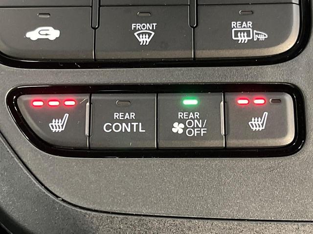 ステップワゴン ｅ：ＨＥＶスパーダ　プレミアムライン　純正１１インチナビ　フリップダウンモニター　マルチビューカメラ　ホンダセンシング　アダプティブクルーズコントロール　全中列シートヒーター　パワーバックドア（39枚目）