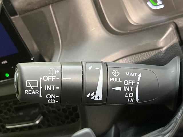 ステップワゴン ｅ：ＨＥＶスパーダ　プレミアムライン　純正１１インチナビ　フリップダウンモニター　マルチビューカメラ　ホンダセンシング　アダプティブクルーズコントロール　全中列シートヒーター　パワーバックドア（45枚目）