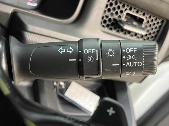 ステップワゴン ｅ：ＨＥＶスパーダ　プレミアムライン　純正１１インチナビ　フリップダウンモニター　マルチビューカメラ　ホンダセンシング　アダプティブクルーズコントロール　全中列シートヒーター　パワーバックドア（46枚目）