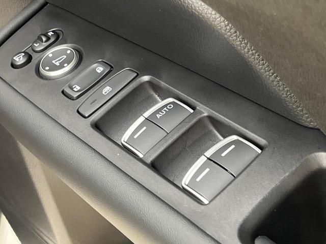 ステップワゴン ｅ：ＨＥＶスパーダ　プレミアムライン　純正１１インチナビ　フリップダウンモニター　マルチビューカメラ　ホンダセンシング　アダプティブクルーズコントロール　全中列シートヒーター　パワーバックドア（48枚目）