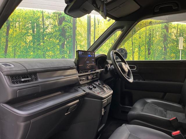 ステップワゴン ｅ：ＨＥＶスパーダ　プレミアムライン　純正１１インチナビ　フリップダウンモニター　マルチビューカメラ　ホンダセンシング　アダプティブクルーズコントロール　全中列シートヒーター　パワーバックドア（56枚目）