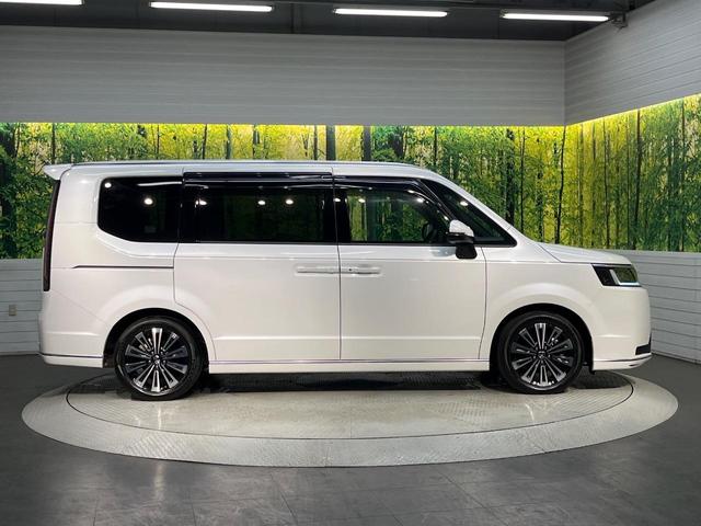 ステップワゴン ｅ：ＨＥＶスパーダ　プレミアムライン　純正１１インチナビ　フリップダウンモニター　マルチビューカメラ　ホンダセンシング　アダプティブクルーズコントロール　全中列シートヒーター　パワーバックドア（66枚目）