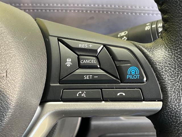 セレナ e-パワー ハイウェイスターV 後期型 純正10型ナビ 両側電動ドア 後席モニター 全周囲カメラ 衝突軽減 レーダークルーズ 禁煙車 レザー調シート ドラレコ スマートキー LEDヘッド ETC 純正15アルミ 車線逸脱警報(6枚目)