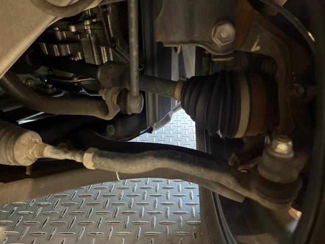 セレナ e-パワー ハイウェイスターV 後期型 純正10型ナビ 両側電動ドア 後席モニター 全周囲カメラ 衝突軽減 レーダークルーズ 禁煙車 レザー調シート ドラレコ スマートキー LEDヘッド ETC 純正15アルミ 車線逸脱警報(19枚目)