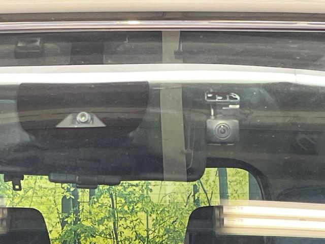 セレナ e-パワー ハイウェイスターV 後期型 純正10型ナビ 両側電動ドア 後席モニター 全周囲カメラ 衝突軽減 レーダークルーズ 禁煙車 レザー調シート ドラレコ スマートキー LEDヘッド ETC 純正15アルミ 車線逸脱警報(28枚目)