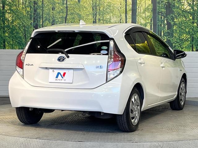 アクア Ｓ　純正ナビ　バックカメラ　禁煙車　ドラレコ　スマートキー　ＬＥＤヘッド　ビルトインＥＴＣ　オートライト　オートエアコン　Ｂｌｕｅｔｏｏｔｈ　ＣＤ　ＤＶＤ再生　フルセグ（17枚目）