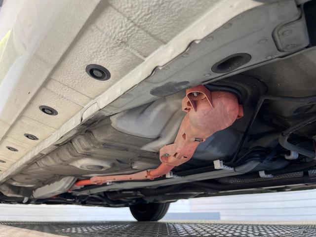 アクア Ｓ　純正ナビ　バックカメラ　禁煙車　ドラレコ　スマートキー　ＬＥＤヘッド　ビルトインＥＴＣ　オートライト　オートエアコン　Ｂｌｕｅｔｏｏｔｈ　ＣＤ　ＤＶＤ再生　フルセグ（25枚目）