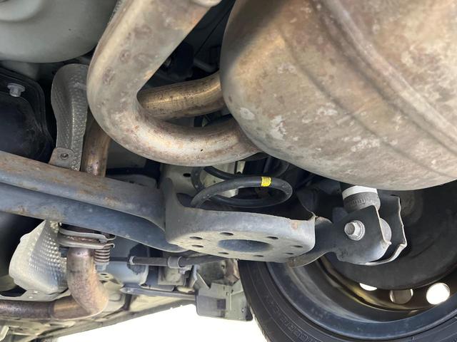 アクア Ｓ　純正ナビ　バックカメラ　禁煙車　ドラレコ　スマートキー　ＬＥＤヘッド　ビルトインＥＴＣ　オートライト　オートエアコン　Ｂｌｕｅｔｏｏｔｈ　ＣＤ　ＤＶＤ再生　フルセグ（26枚目）