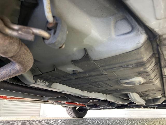 アクア Ｓ　純正ナビ　バックカメラ　禁煙車　ドラレコ　スマートキー　ＬＥＤヘッド　ビルトインＥＴＣ　オートライト　オートエアコン　Ｂｌｕｅｔｏｏｔｈ　ＣＤ　ＤＶＤ再生　フルセグ（27枚目）