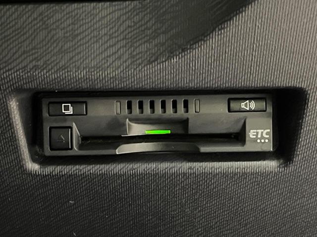アクア Ｓスタイルブラック　純正ナビ　バックカメラ　衝突軽減　禁煙車　スマートキー　ＬＥＤヘッド　ビルトインＥＴＣ　オートハイビーム　オートライト　オートエアコン　Ｂｌｕｅｔｏｏｔｈ　ＣＤ　地デジ（6枚目）