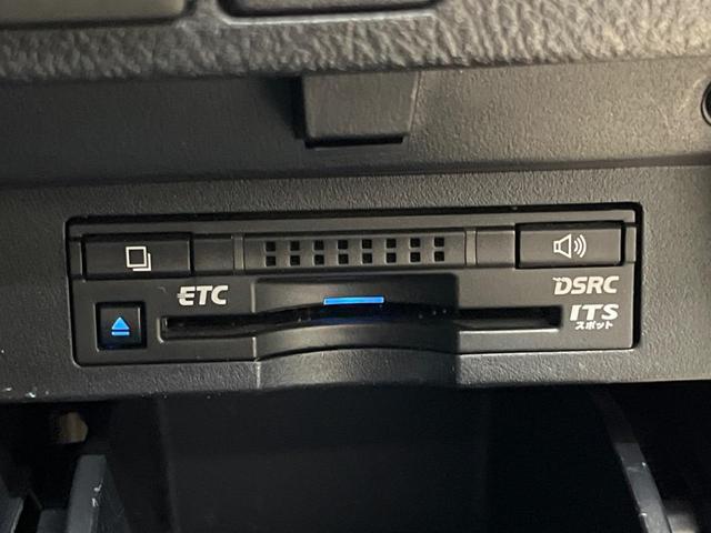 アルファードハイブリッド ＳＲ　４ＷＤ　ＪＢＬサウンド　純正９．２インチナビ　パノラミックビューモニター　両側電動スライドドア　パワーバックドア　レーダークルーズ　１００Ｖ電源　クリアランスソナー　ＬＥＤヘッドライト　サンシェード（42枚目）