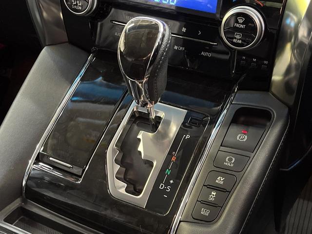 アルファードハイブリッド ＳＲ　４ＷＤ　ＪＢＬサウンド　純正９．２インチナビ　パノラミックビューモニター　両側電動スライドドア　パワーバックドア　レーダークルーズ　１００Ｖ電源　クリアランスソナー　ＬＥＤヘッドライト　サンシェード（52枚目）