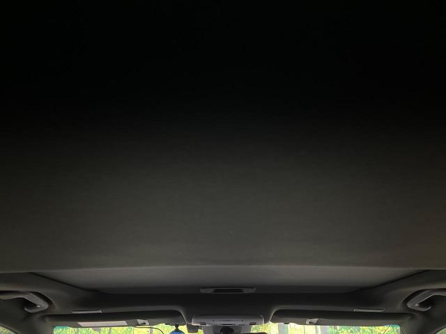 クラウンハイブリッド ＲＳアドバンス　サンルーフ　黒革シート　禁煙車　メーカーナビ　シートベンチレーション　バックカメラ　ＢＳＭ　ステアリングヒーター　純正１８インチスパッタアルミ　レーダークルコン　ビルトインＥＴＣ（28枚目）