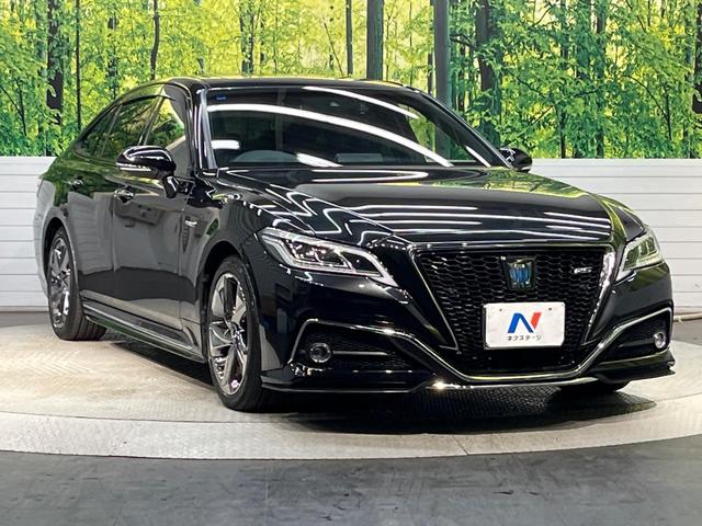 クラウンハイブリッド ＲＳアドバンス　サンルーフ　黒革シート　禁煙車　メーカーナビ　シートベンチレーション　バックカメラ　ＢＳＭ　ステアリングヒーター　純正１８インチスパッタアルミ　レーダークルコン　ビルトインＥＴＣ（32枚目）